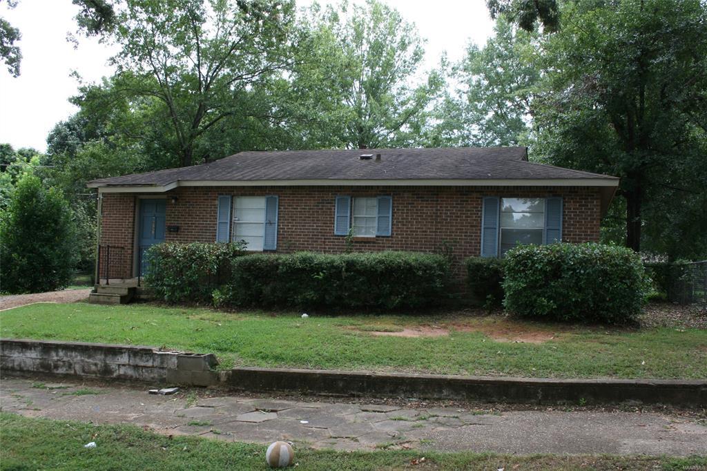 Foto principal - 2050 Yancey Ave