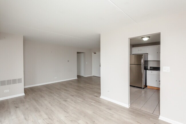 Foto del edificio - 1460 Fairlane Dr