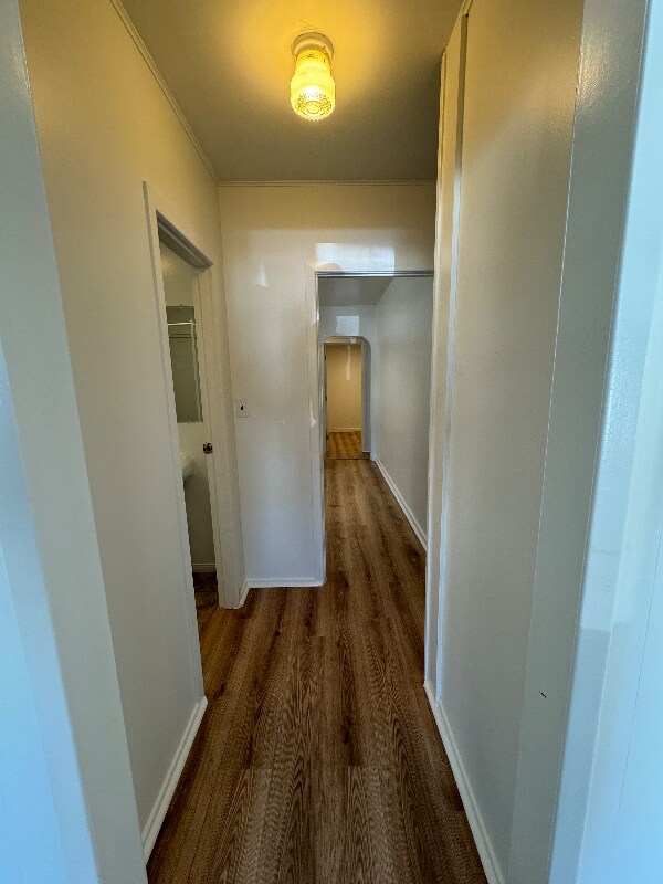 Building Photo - 624 1st Pl