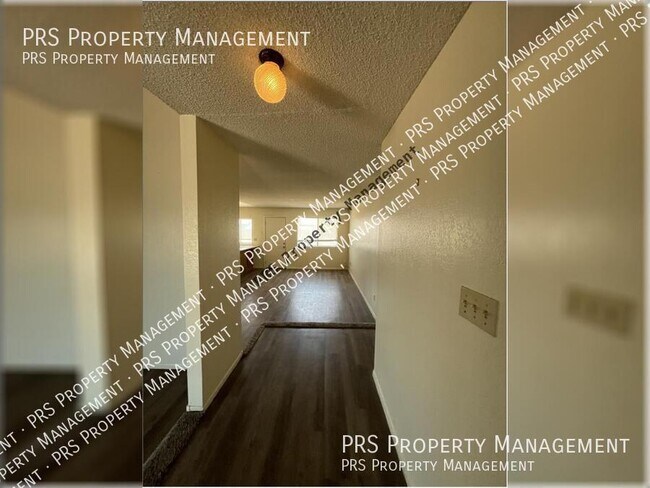 Foto del edificio - 3102 N Woodburne Dr