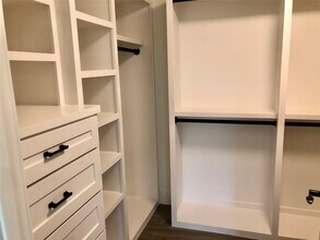 Building Photo - 1133 Confederate Rd Building Photo - 1133 Confederate Rd