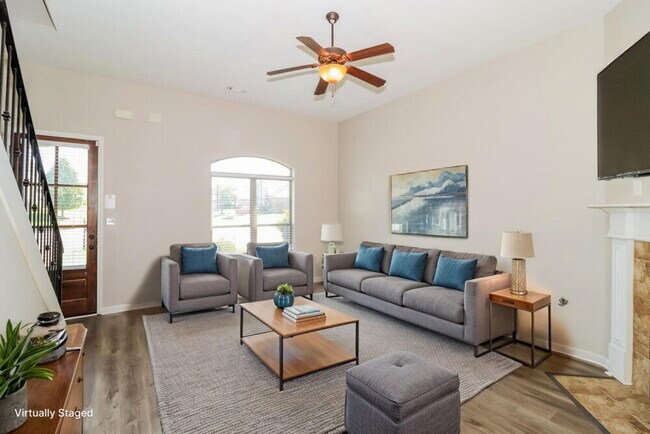 Foto del edificio - 110 Birch Springs Dr