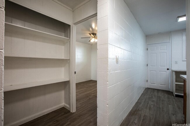 Photo - Manthos 94-322 Pupuole St Apartment