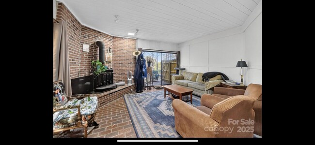 Living room - 767 S River Rd