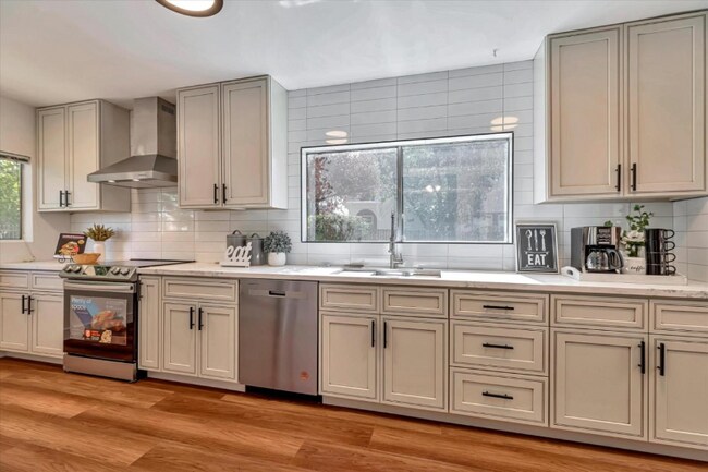 Foto del edificio - 47 Fleming Ave