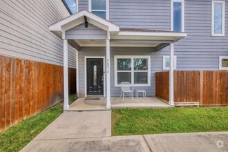 Building Photo - 6605 Avenue O