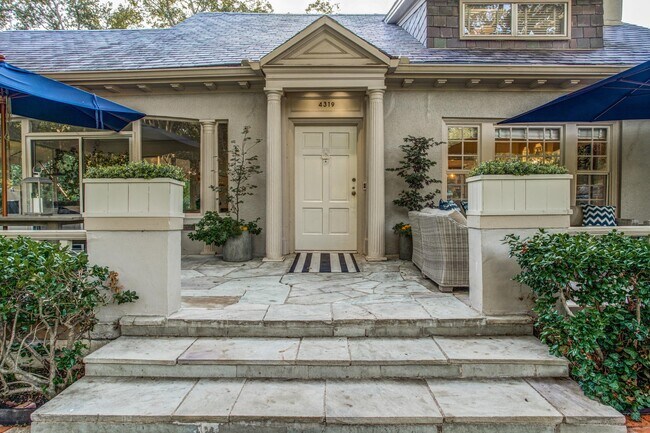 Foto del edificio - 4319 Glenwood Ave