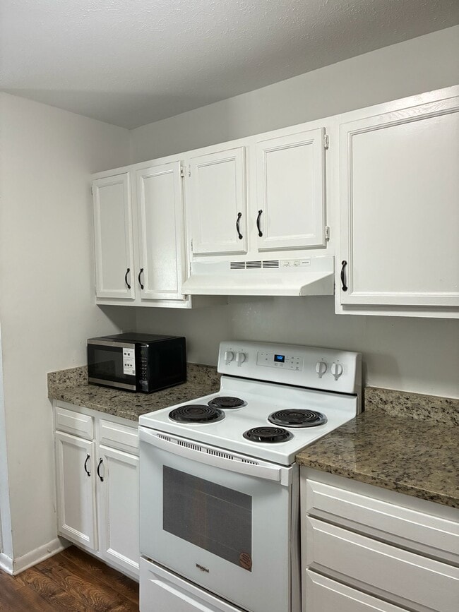 Building Photo - 6269 Woodrun Pl