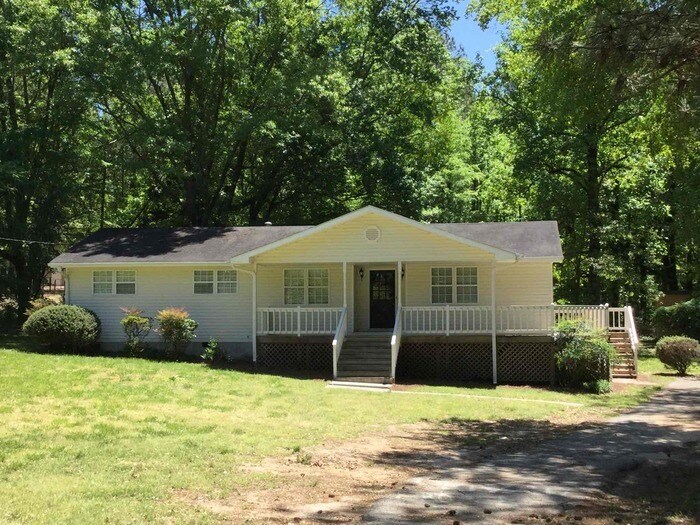 5010 Center Hill Church Rd, Loganville, GA 30052 House Rental in