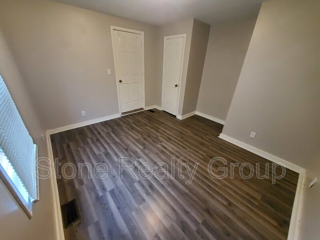 Foto del edificio - 420 S 7th St