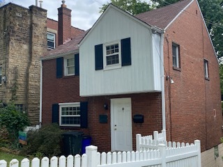 Primary Photo - 513 Allenby Ave