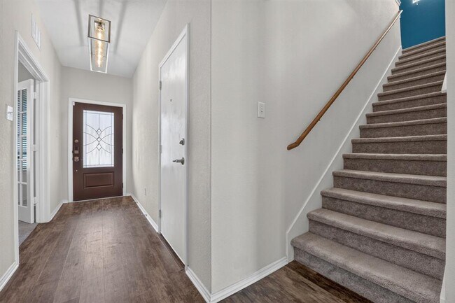 Building Photo - 612 Sonterra Blvd