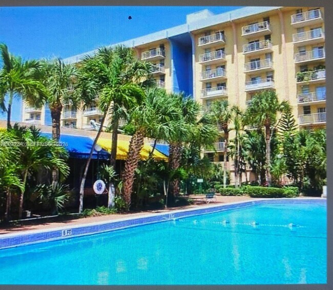 Foto del edificio - 801 NW 47th Ave