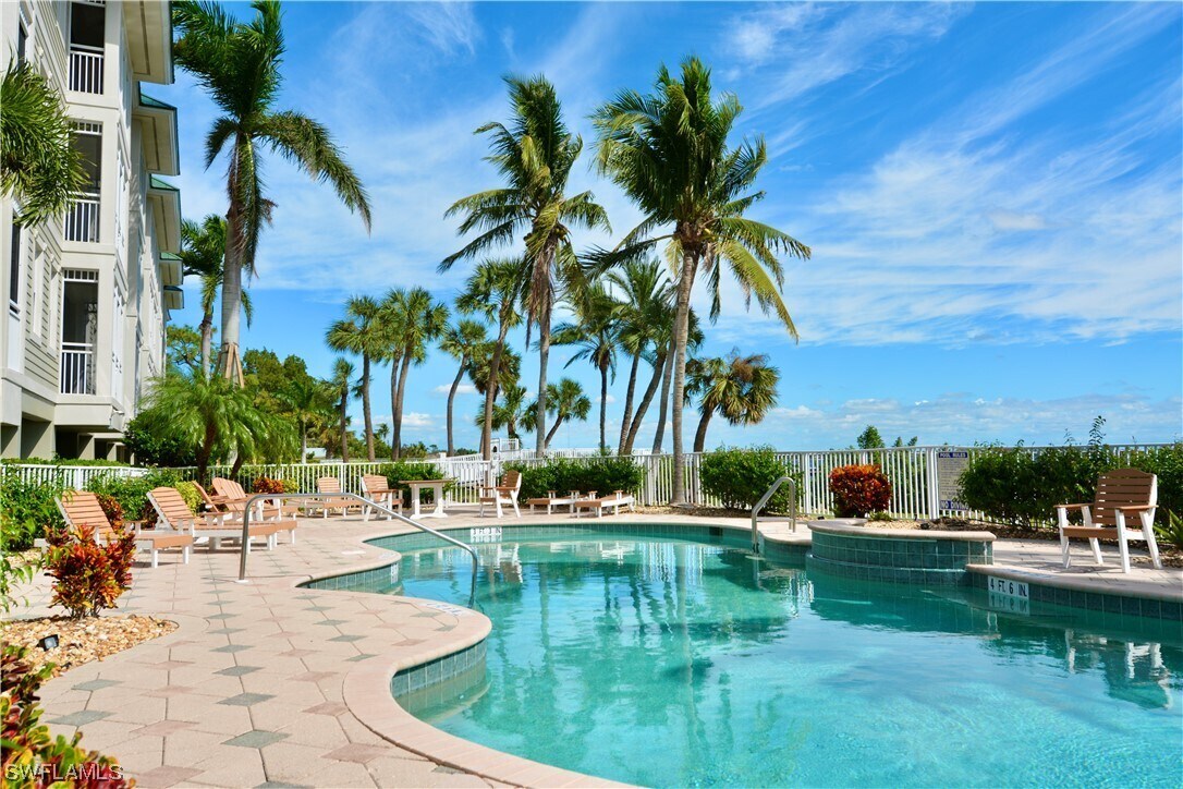 Primary Photo - 5116 Melbourne St