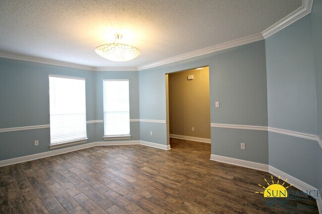 Foto del edificio - Stunning 4 Bedroom Home in Niceville