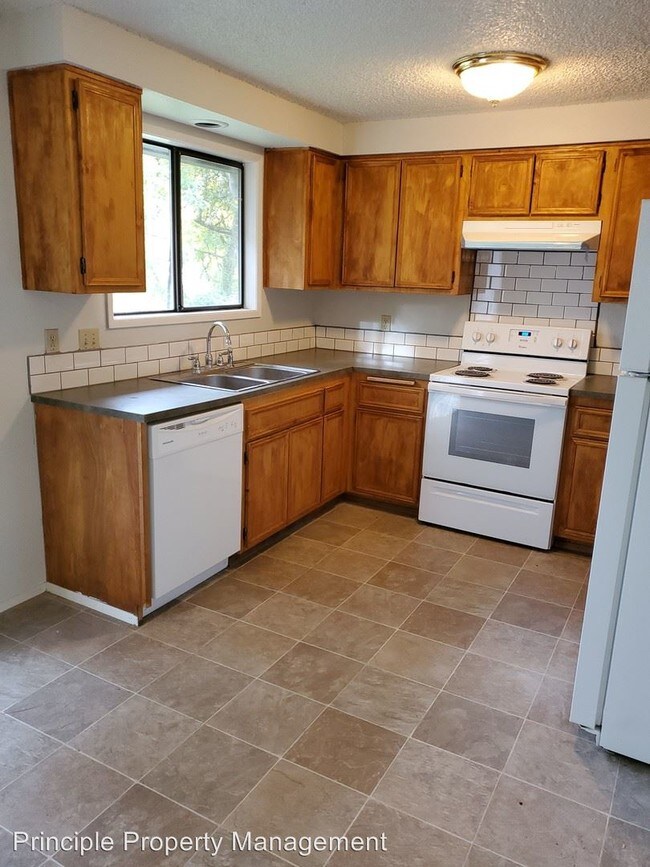 Foto del edificio - 2873-2873 Applewood Ln