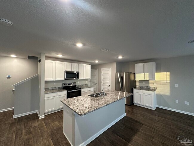 Foto del edificio - 7540 Oak Lake Blvd