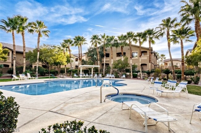 Foto del edificio - 8985 S Durango Dr