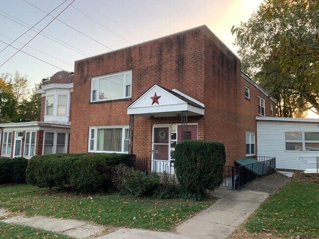 Foto del edificio - Welcome to this cozy 2nd floor 1-bedroom, ...