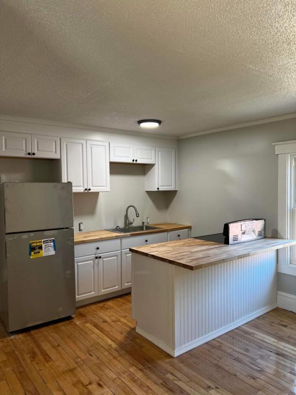 Building Photo - 18 Moultonville Rd