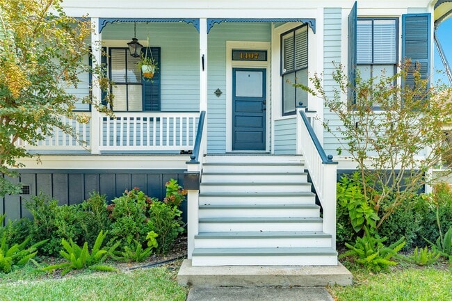 Building Photo - 1407 Winnie St