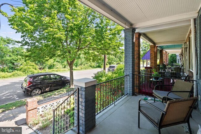 Foto del edificio - 1615 Fairlawn Ave SE
