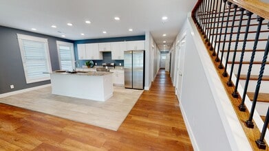 Building Photo - 1533 Forest Ave