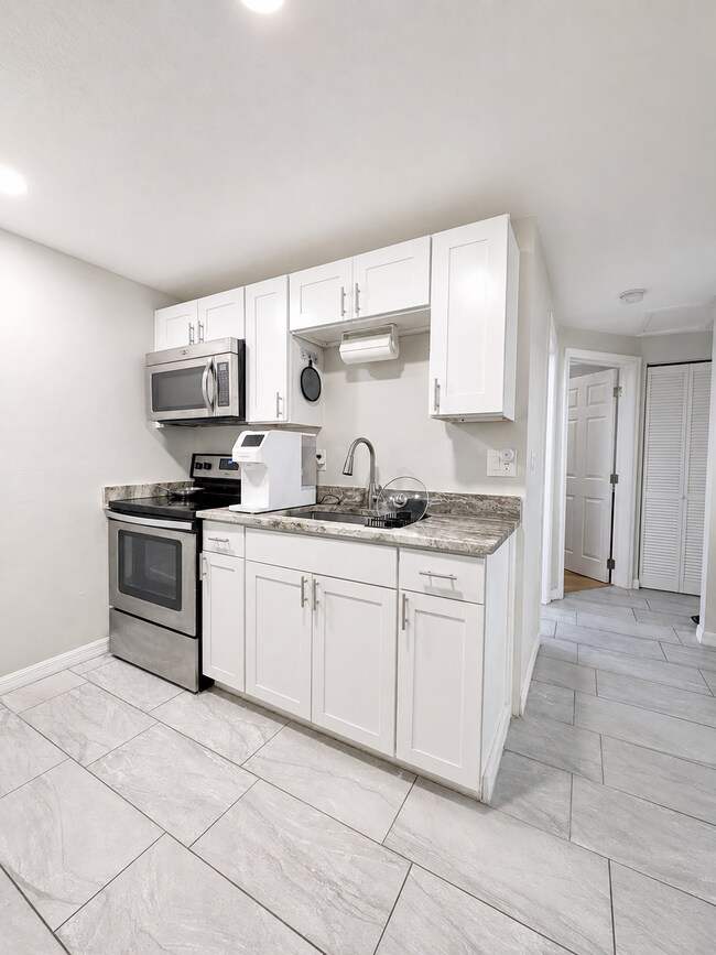 Foto del edificio - 2776 41st Ave N