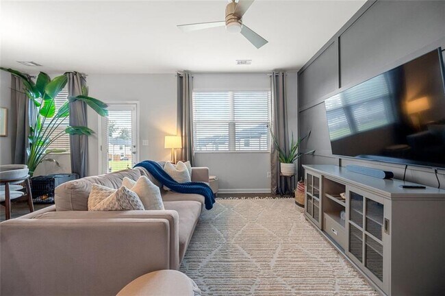 Foto del edificio - 192 Mountain Rest Ct SE