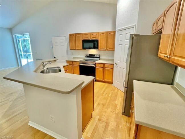 Building Photo - 6171 Lancewood Way