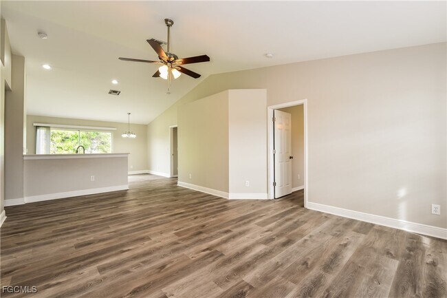 Building Photo - 1201 NE 19th St