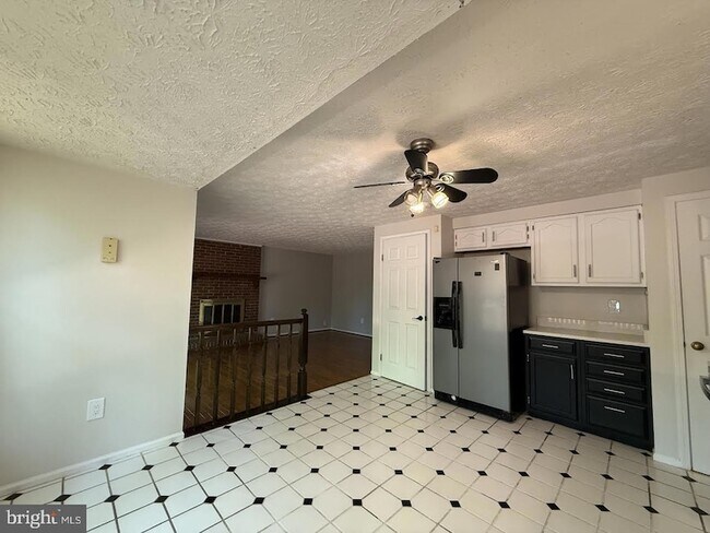 Foto del edificio - 14931 Windmill Terrace