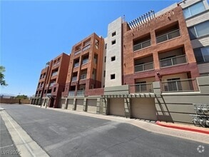 Building Photo - 35 E Agate Ave