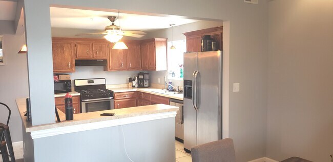 Building Photo - 6525 173rd Pl