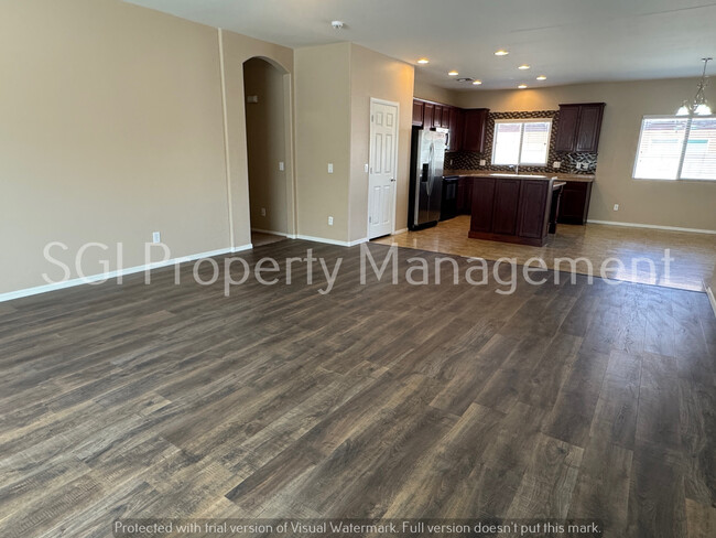 Building Photo - 3416 W la Mirada Dr