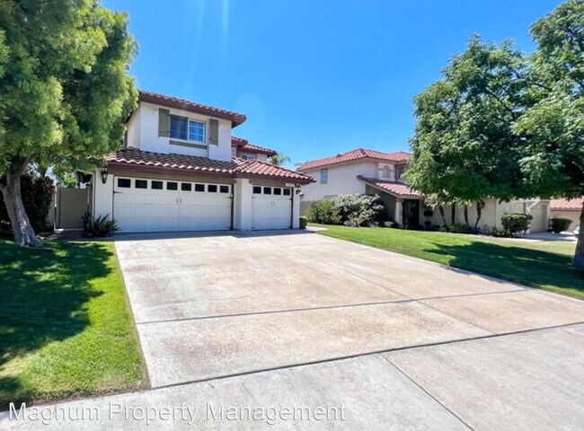Foto del edificio - 4 br, 2.5 bath House - 45611 Caminito Olite