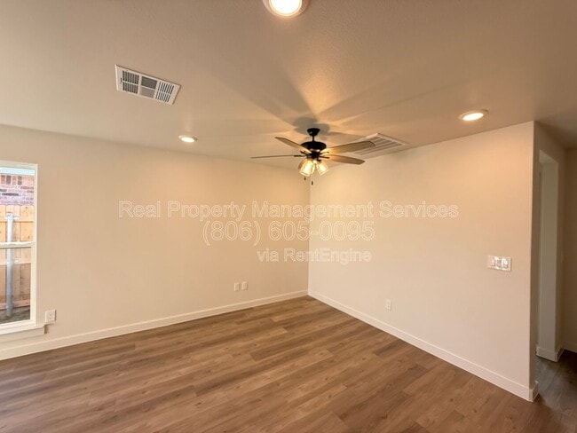 Building Photo - 1324 N Colton Ave