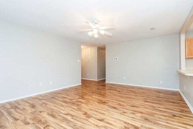 Foto del edificio - 4145 Fossile Butte Dr