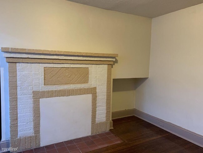 Foto del edificio - 3504 16th St NW