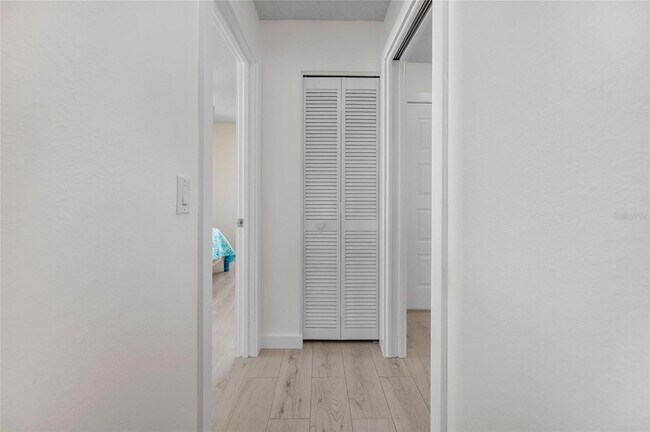 Foto del edificio - 660 Linden Dr