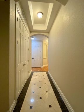 Foto del edificio - AMAZING 2 Bed /2 Bath Cherry Creek Condo! ...