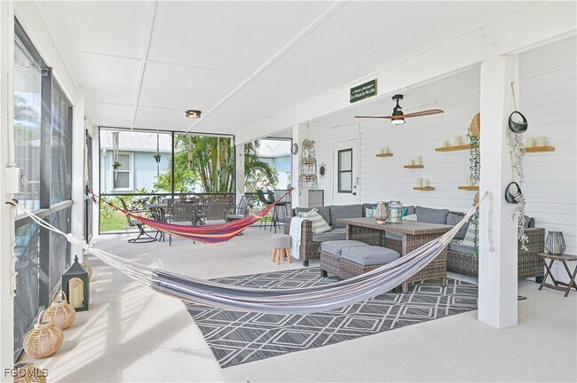 Foto del edificio - 7769 Grande Pine Rd