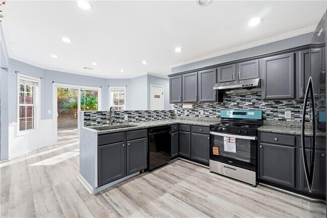 Foto del edificio - 5440 Village View Ln SW