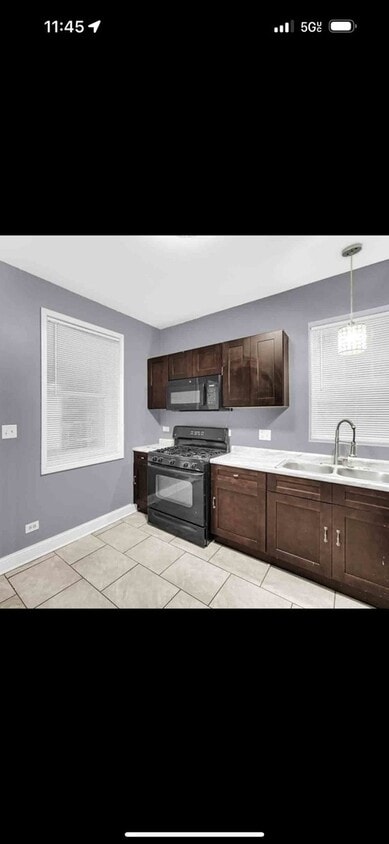 Building Photo - 6325 S Campbell Ave