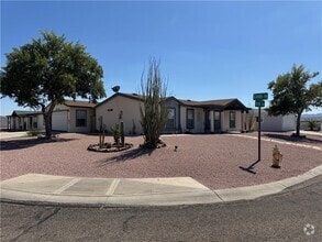 Building Photo - 2726 Vicki Ave