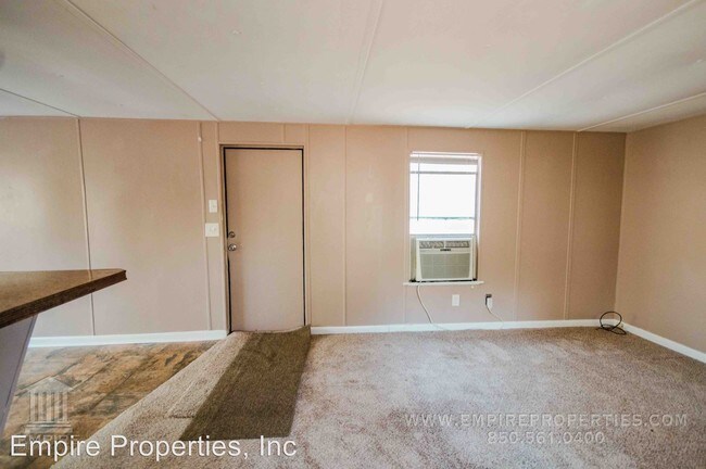 Foto del edificio - 2 br, 1 bath House - 1955 Sellars Pond Drive