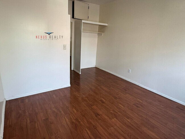 Foto del edificio - 26-61-61 30th St