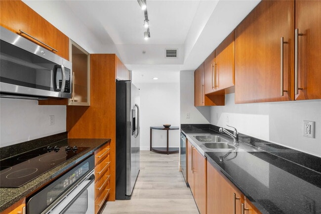 Photo - 600 W Las Olas Blvd Apartment