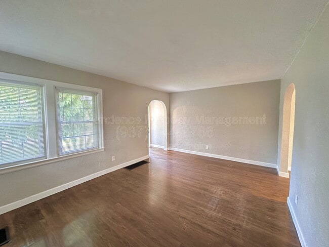 Foto del edificio - 2801 Kenmore Ave