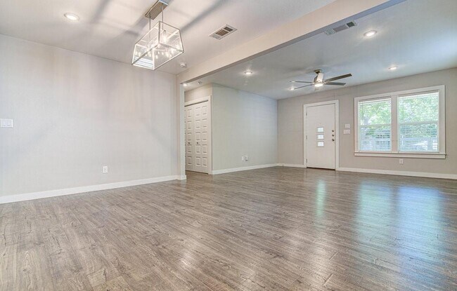 Building Photo - 4700 Tanney St